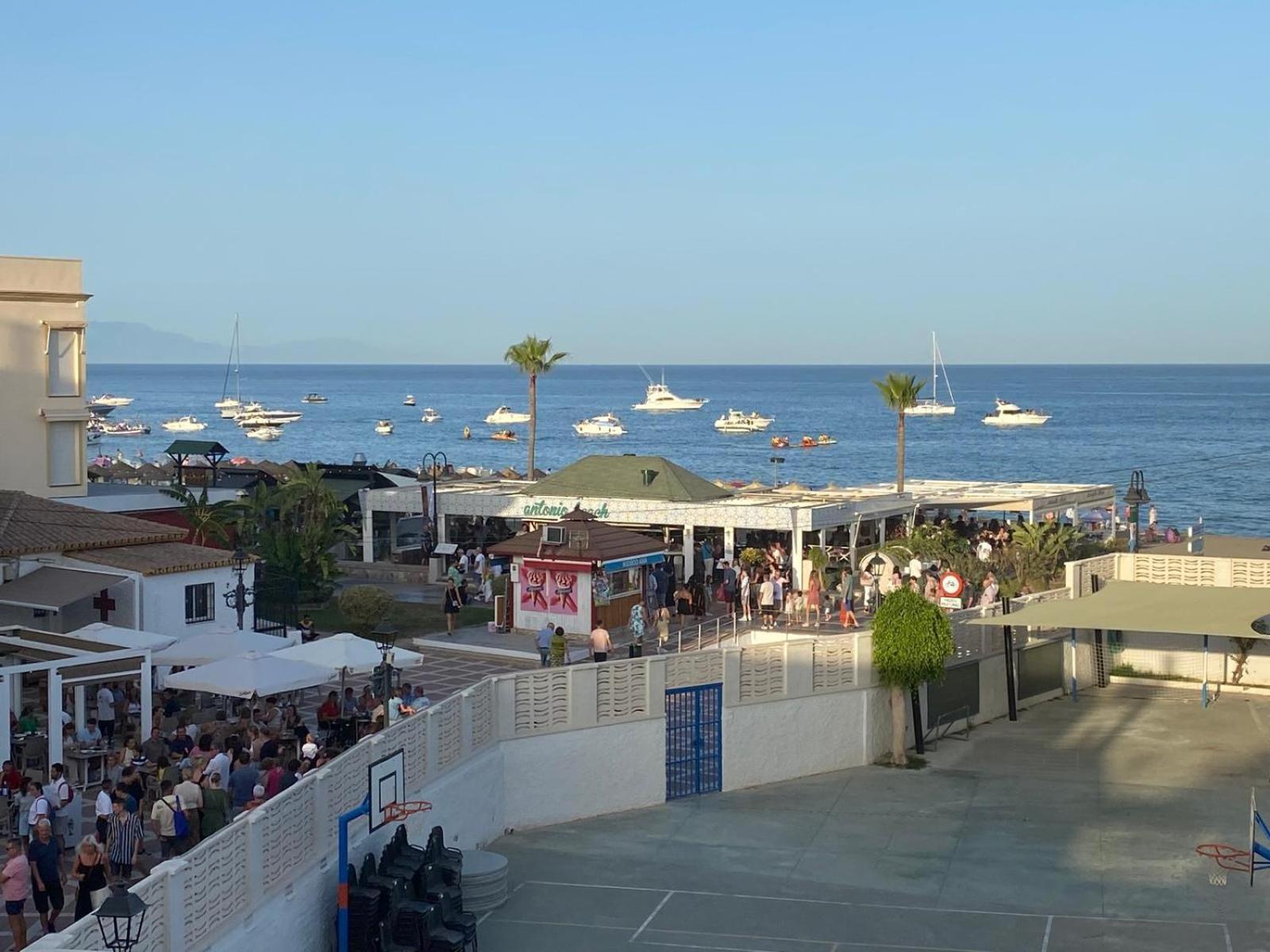 Apartamento Lidia Planta 2, La Carihuela 1ª Linea Playa, Vistas Mar, Buhardilla 1 Dormitorio, 40 M2, 1-3 Huesped, Terraza, Wifi Torremolinos Ngoại thất bức ảnh